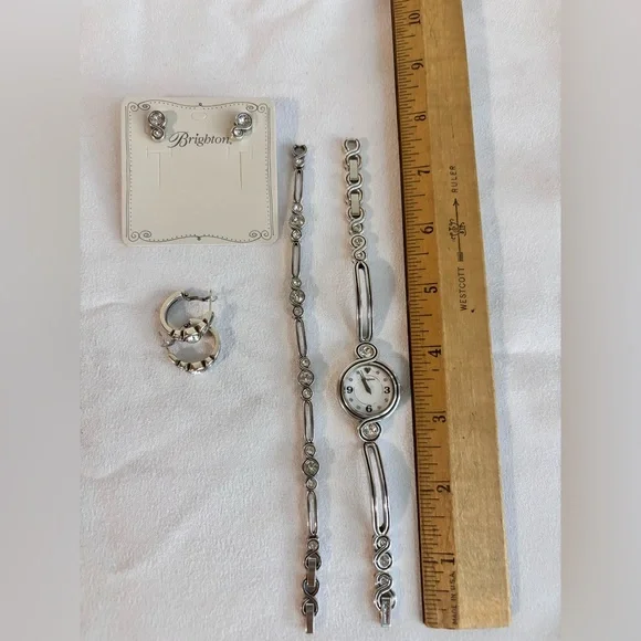 Brighton Infinity Sparkle Matching Set (Watch, Bracelet & 2 Pairs Earrings) - Picture 9 of 9
